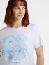 T-shirt con stampa floreale e borchie image number 3