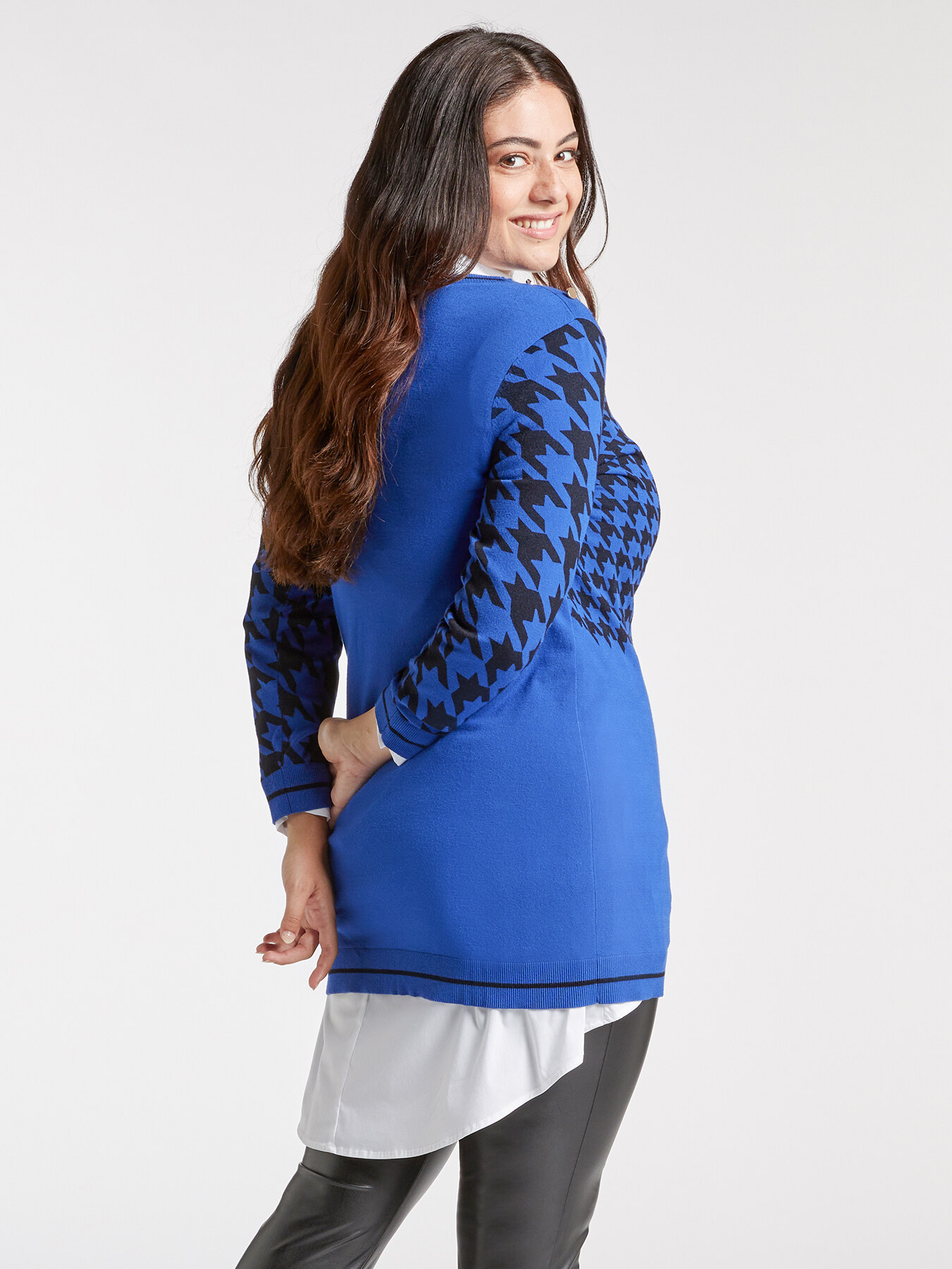 Pull long pied de poule image number 1