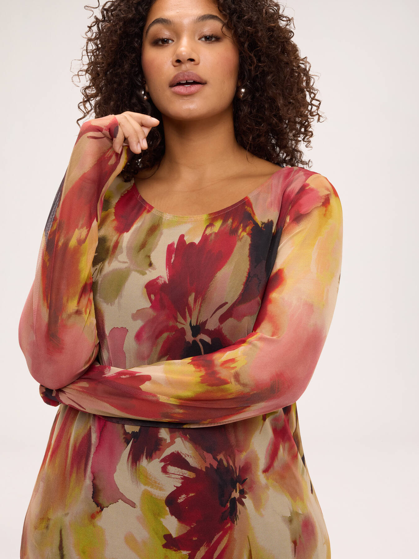 Flared tulle dress with print image number 3