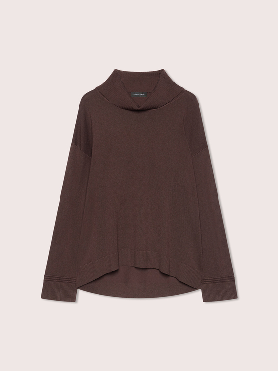 Turtleneck in viscose blend