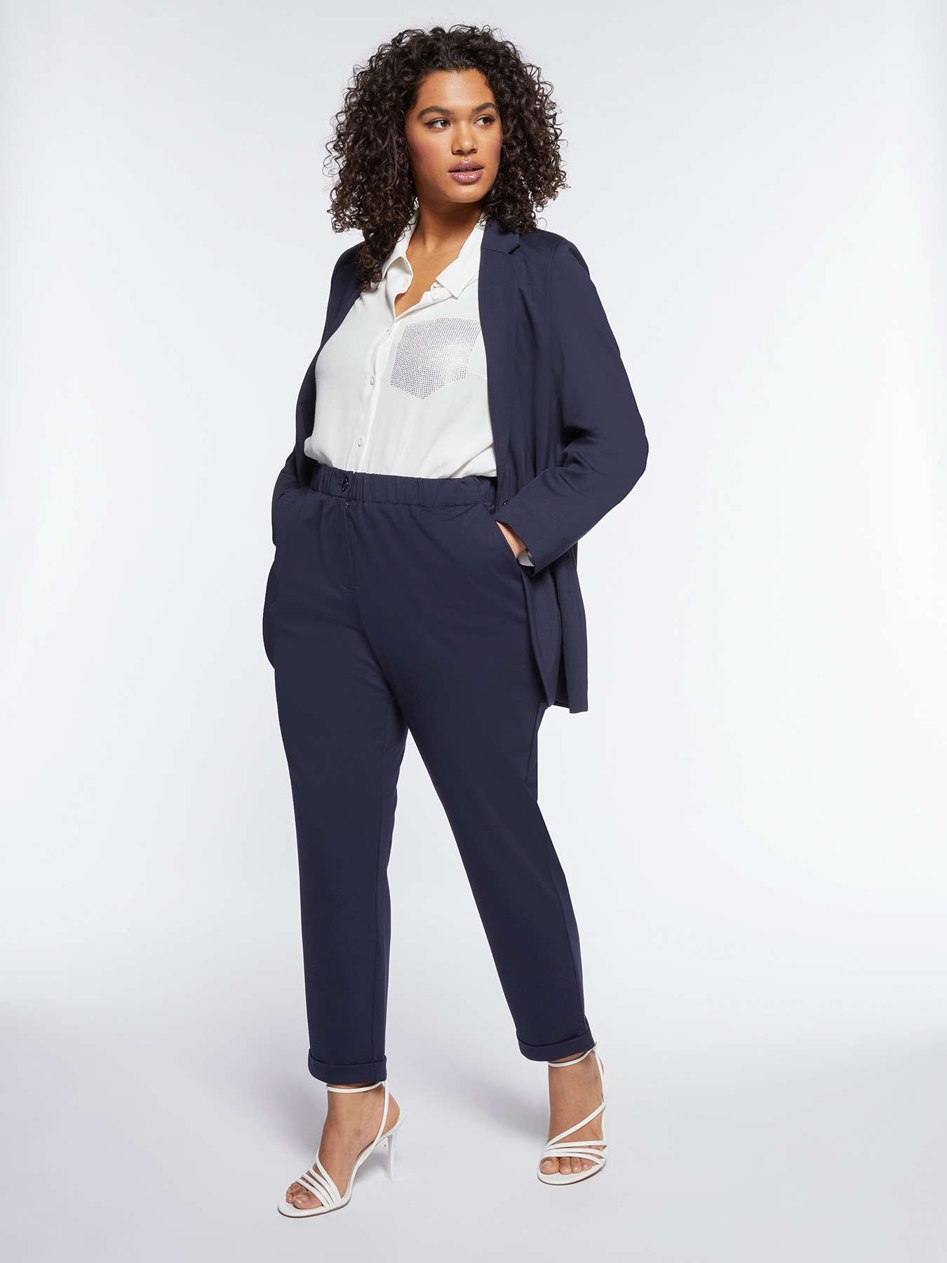 Pantaloni in viscosa ECOVERO&trade; image number 3