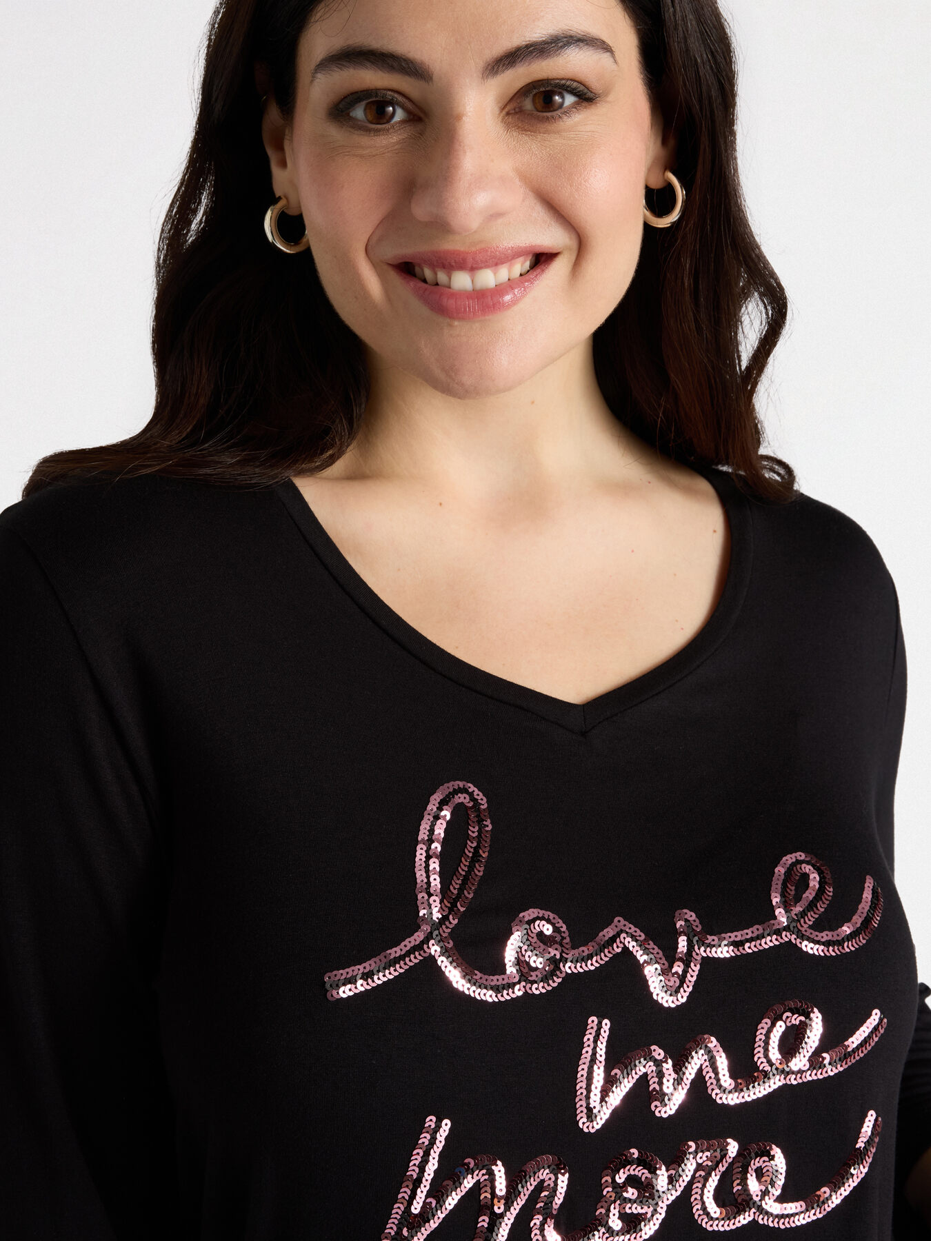 LENZING&trade; ECOVERO&trade; viscose embroidered T-shirt image number 3