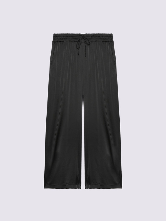 Wide leg pants in stretch satin