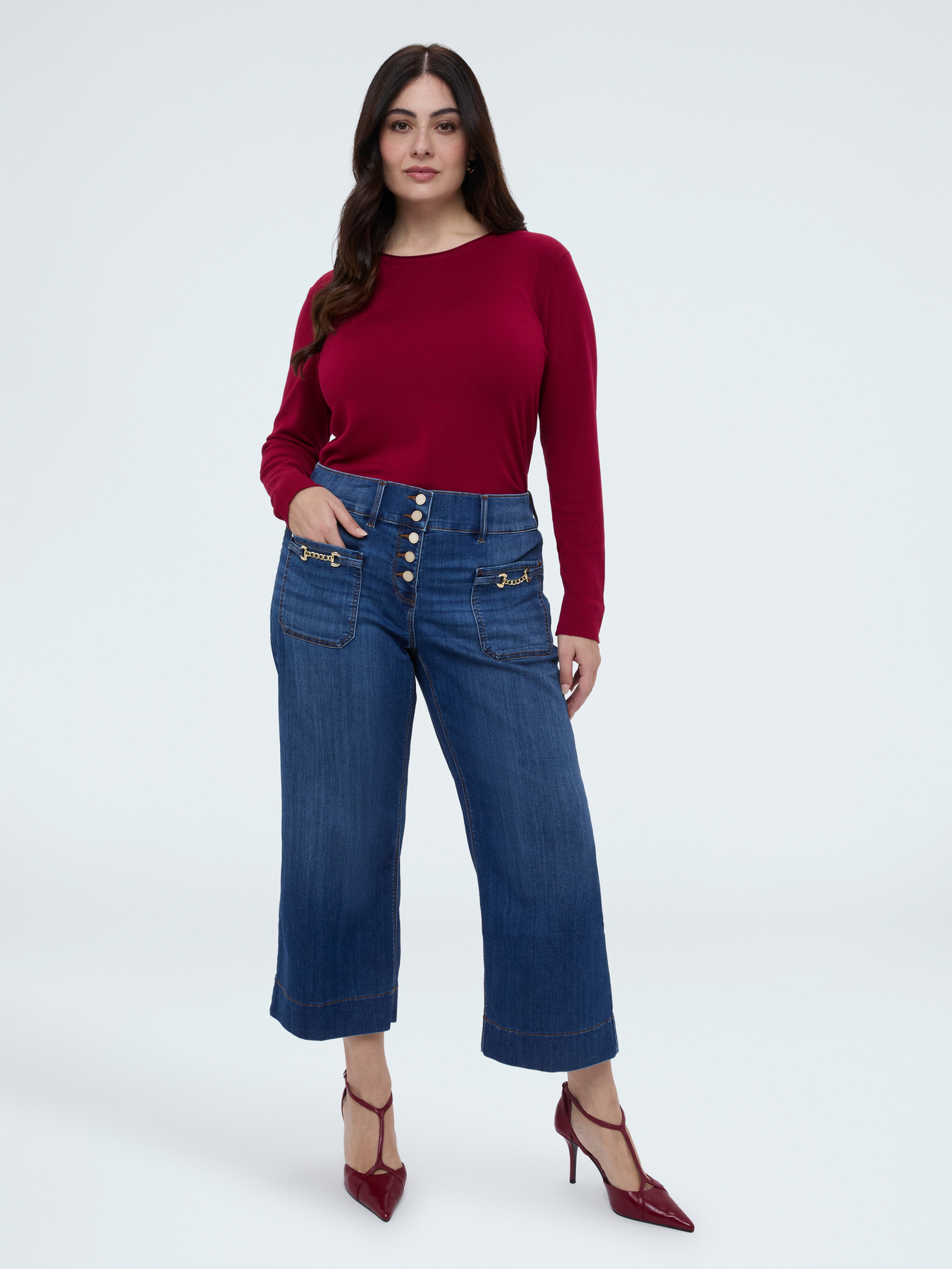 Crew neck sweater in viscose blend image number 3