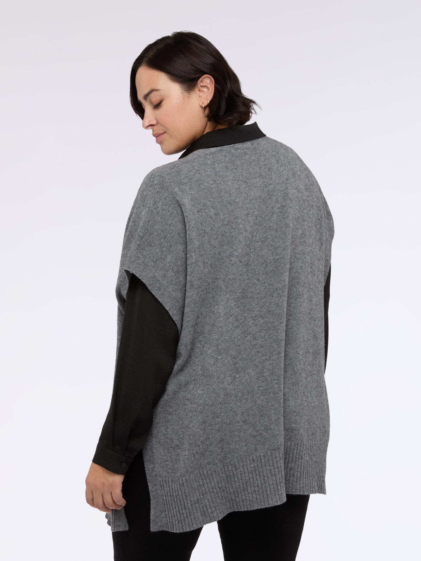 Maxi gilet in maglia fine maniche kimono image number 1