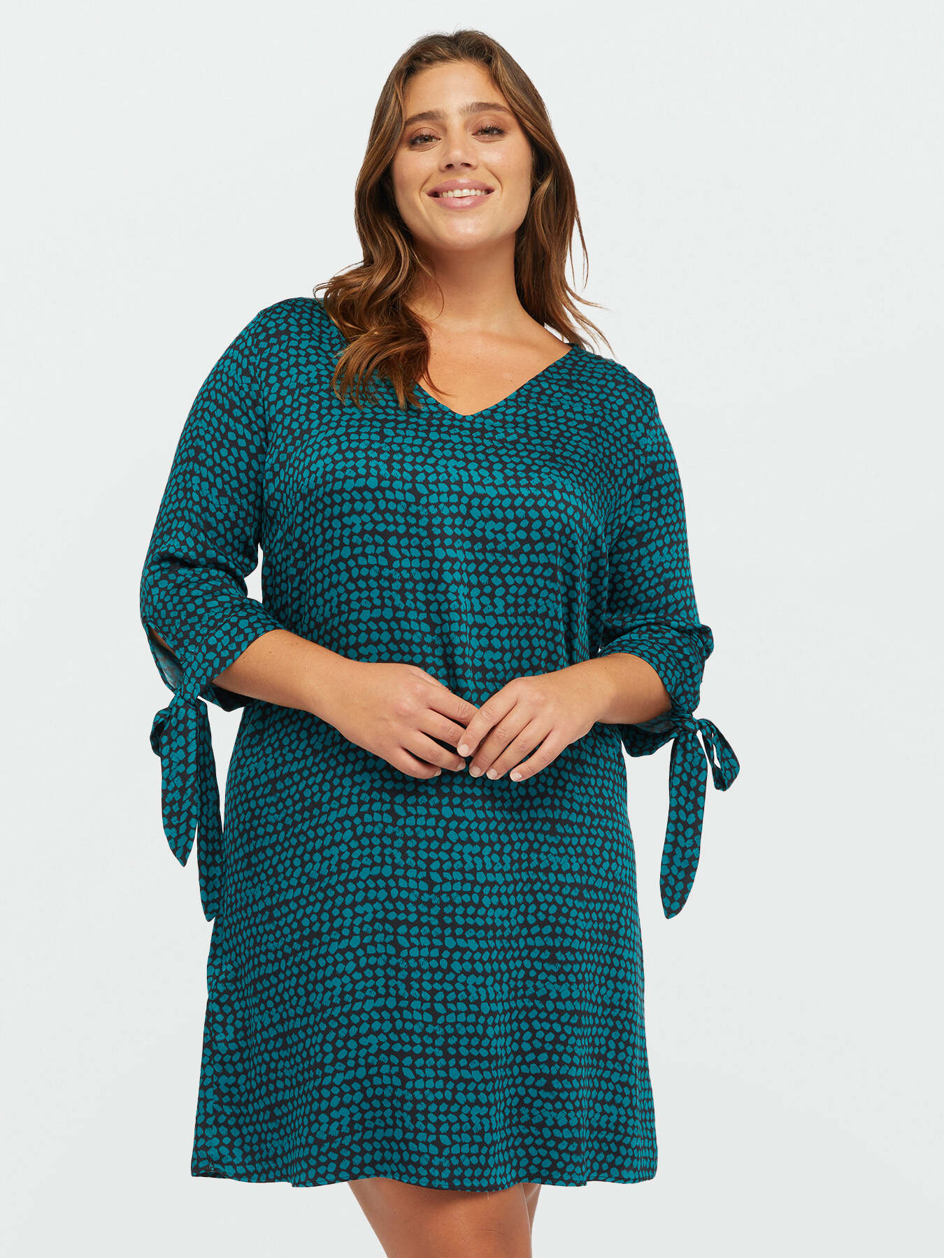 Printed dress with bows image number 3