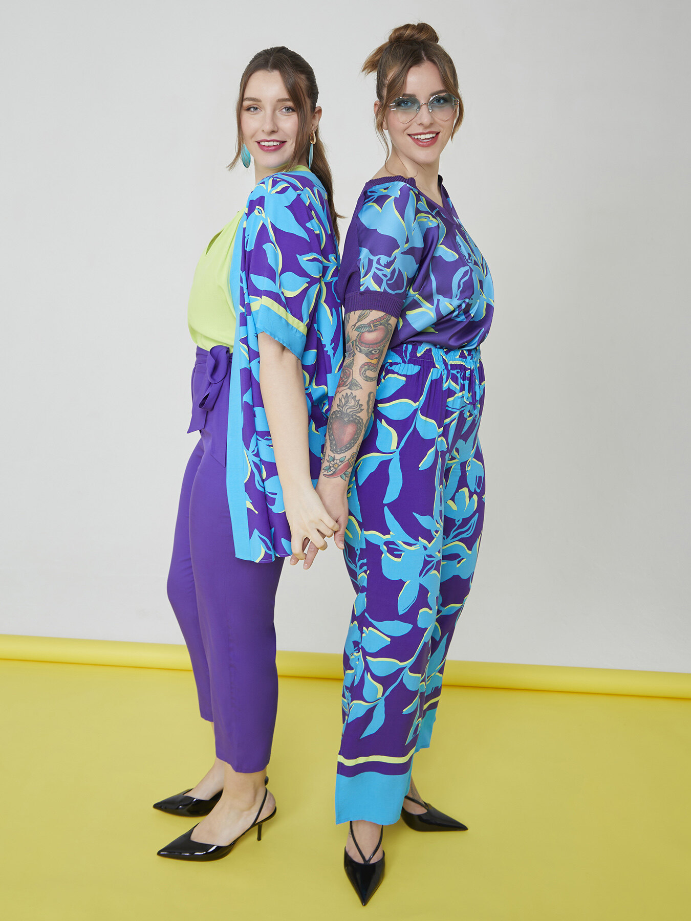 Hose mit Blumenmuster aus Viskose LENZING&trade; ECOVERO&trade; image number 4