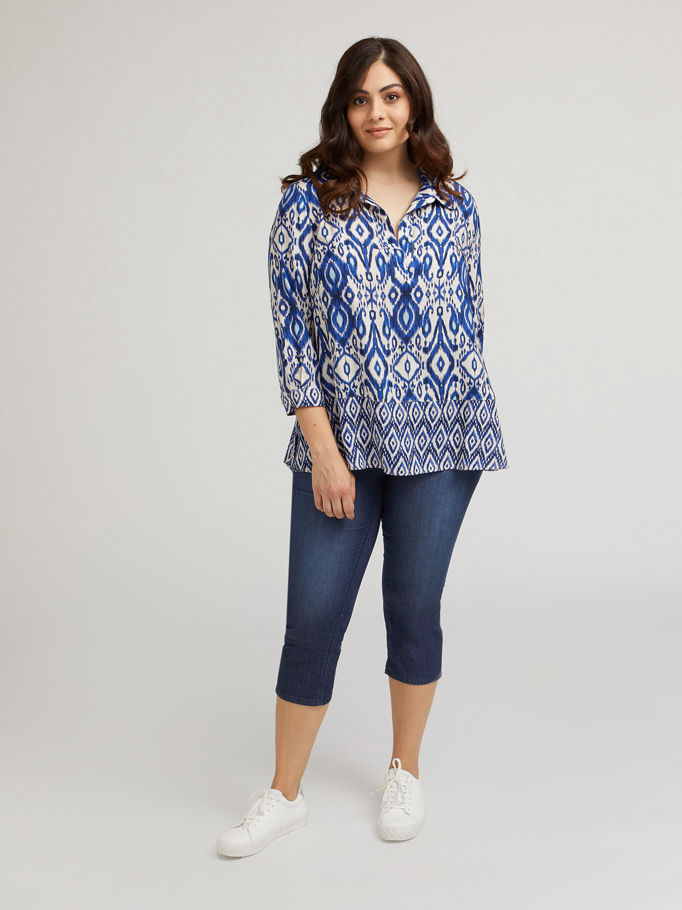 Capri -length Giada skinny jeans image number 2