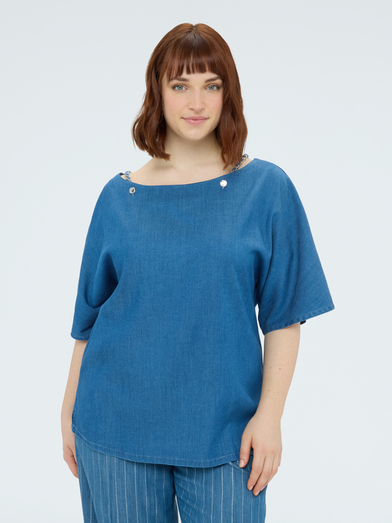 Blusa con escote barco en tencel