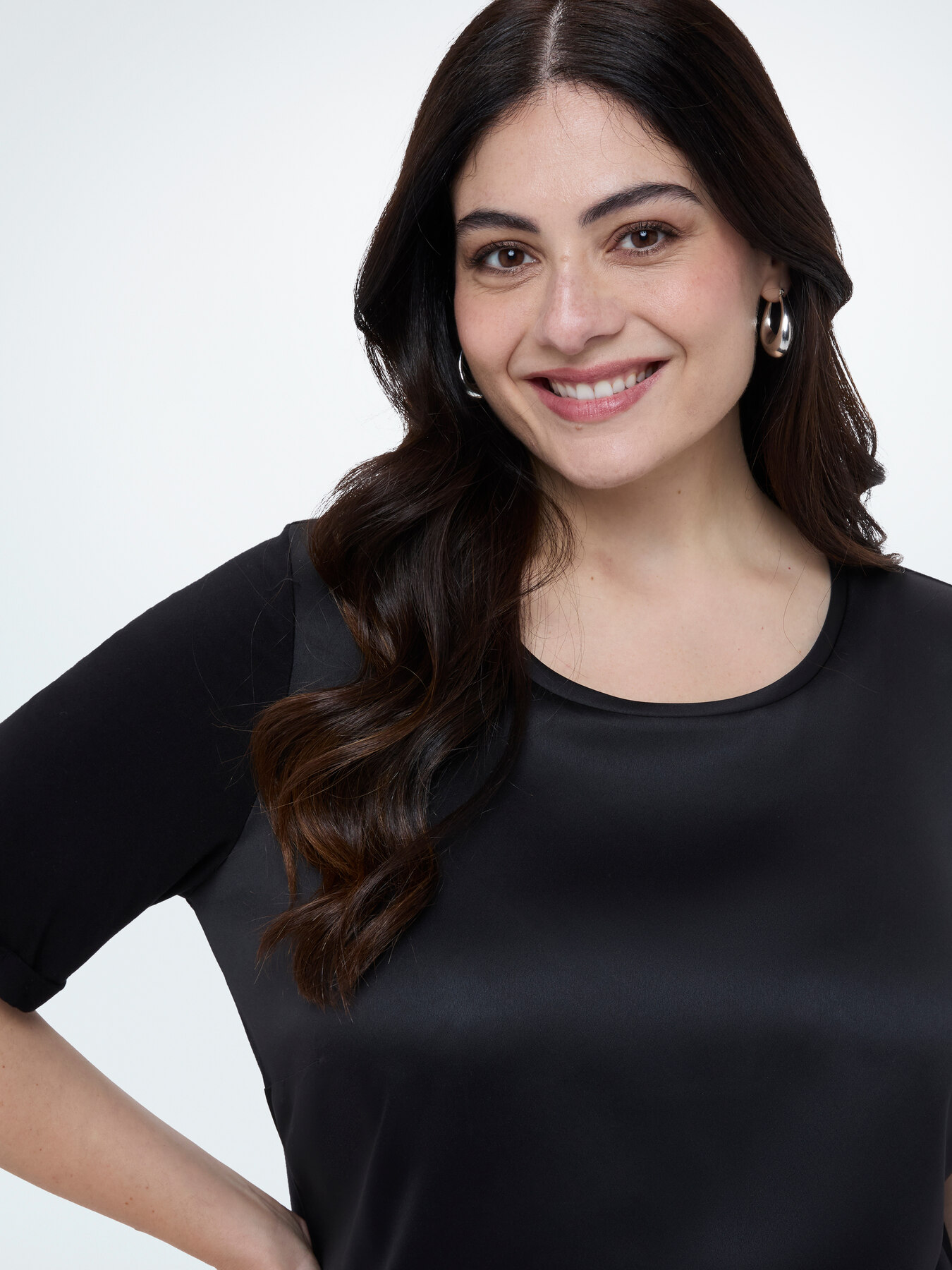 Bimaterial-T-Shirt mit rundem Ausschnitt image number 2