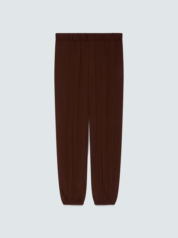 Joggers with elastic ankle