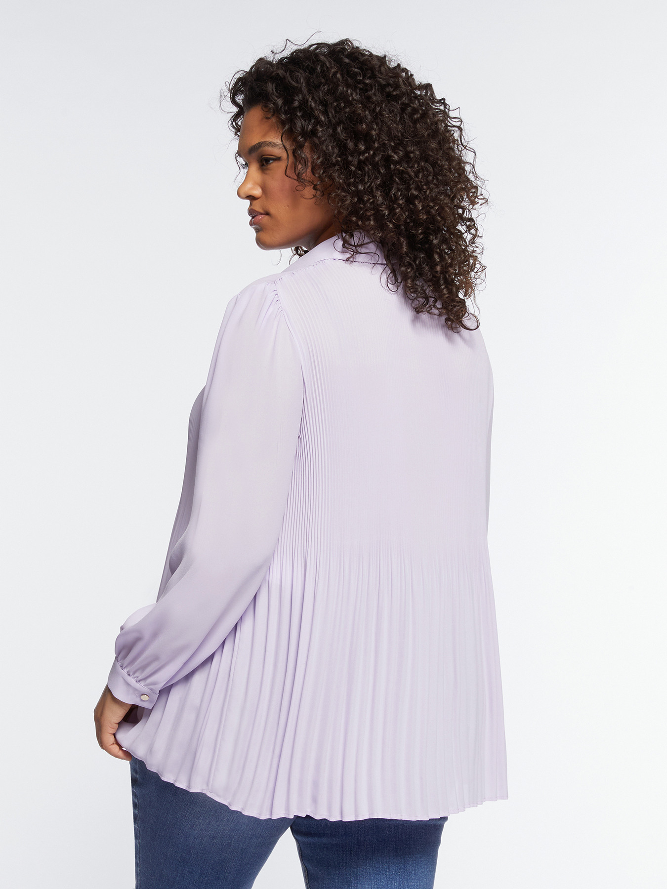 Camicia con parti pliss&eacute; image number 1