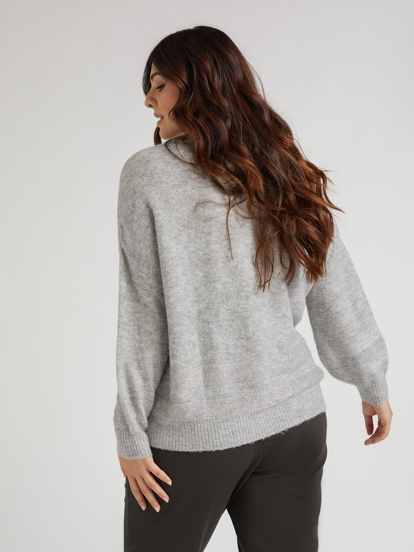 Maglia con paillettes image number 1