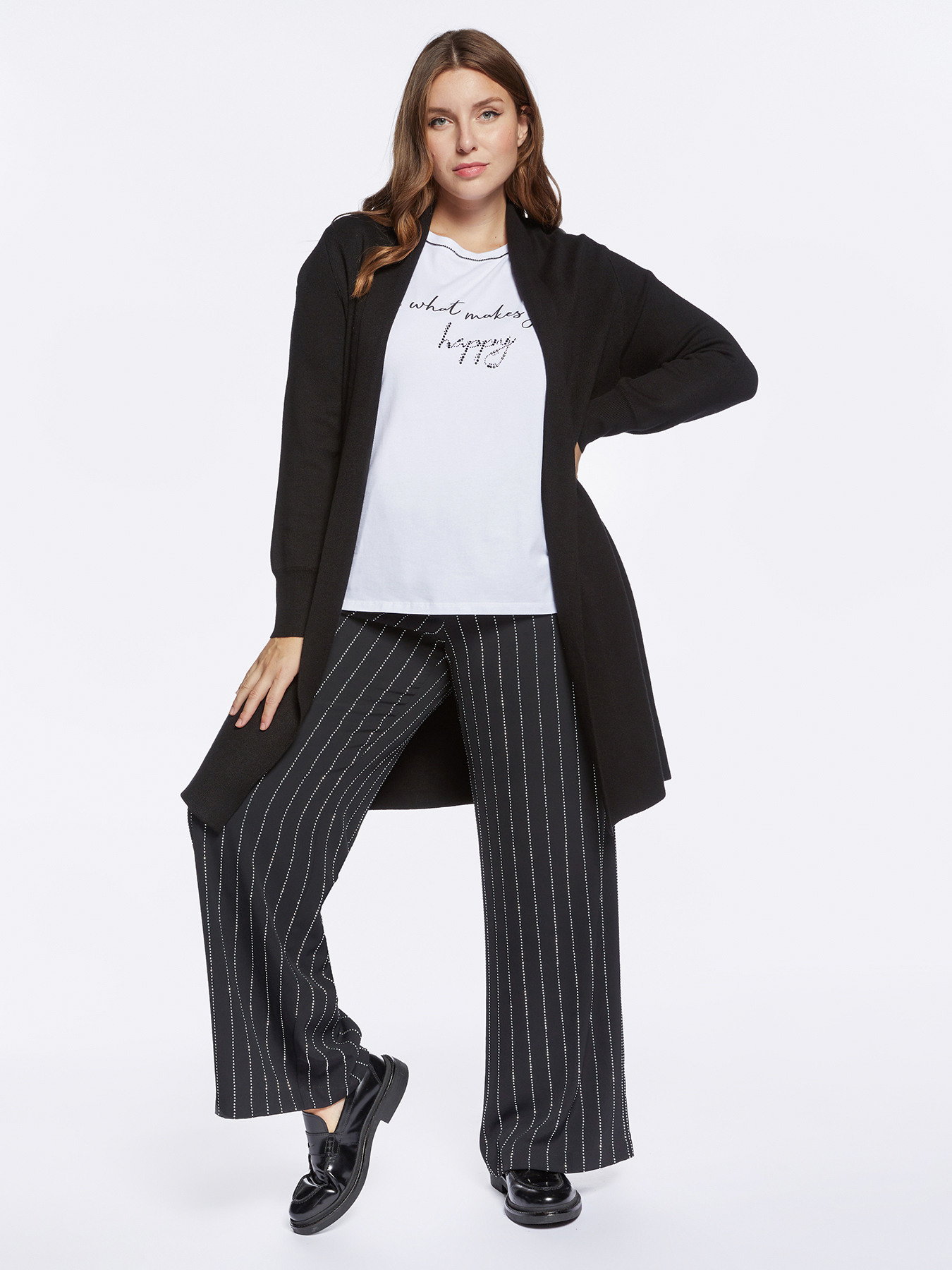 Pantaloni con gessatura in piccole borchie image number 4