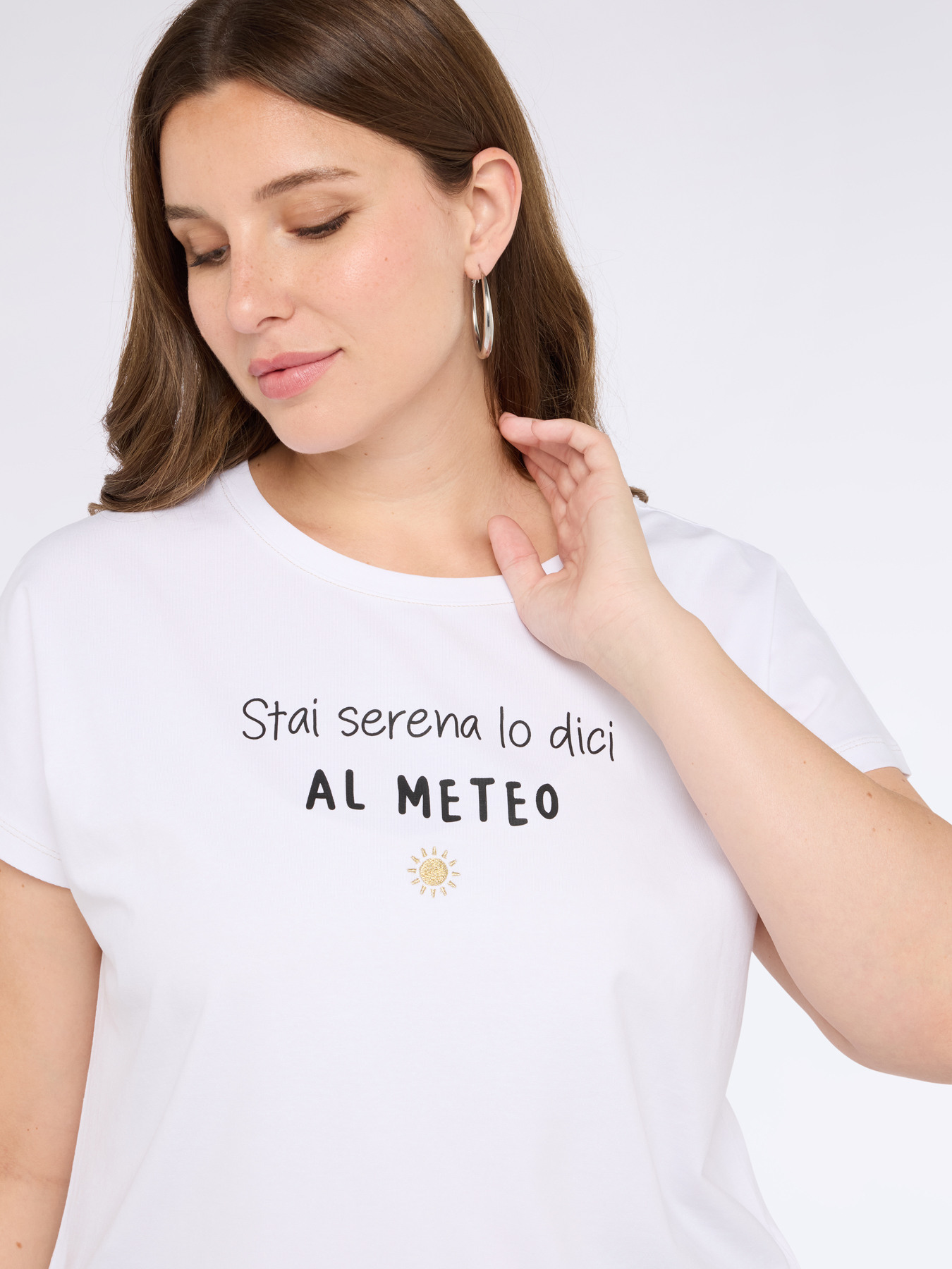 T-shirt in jersey con frase divertente image number 4