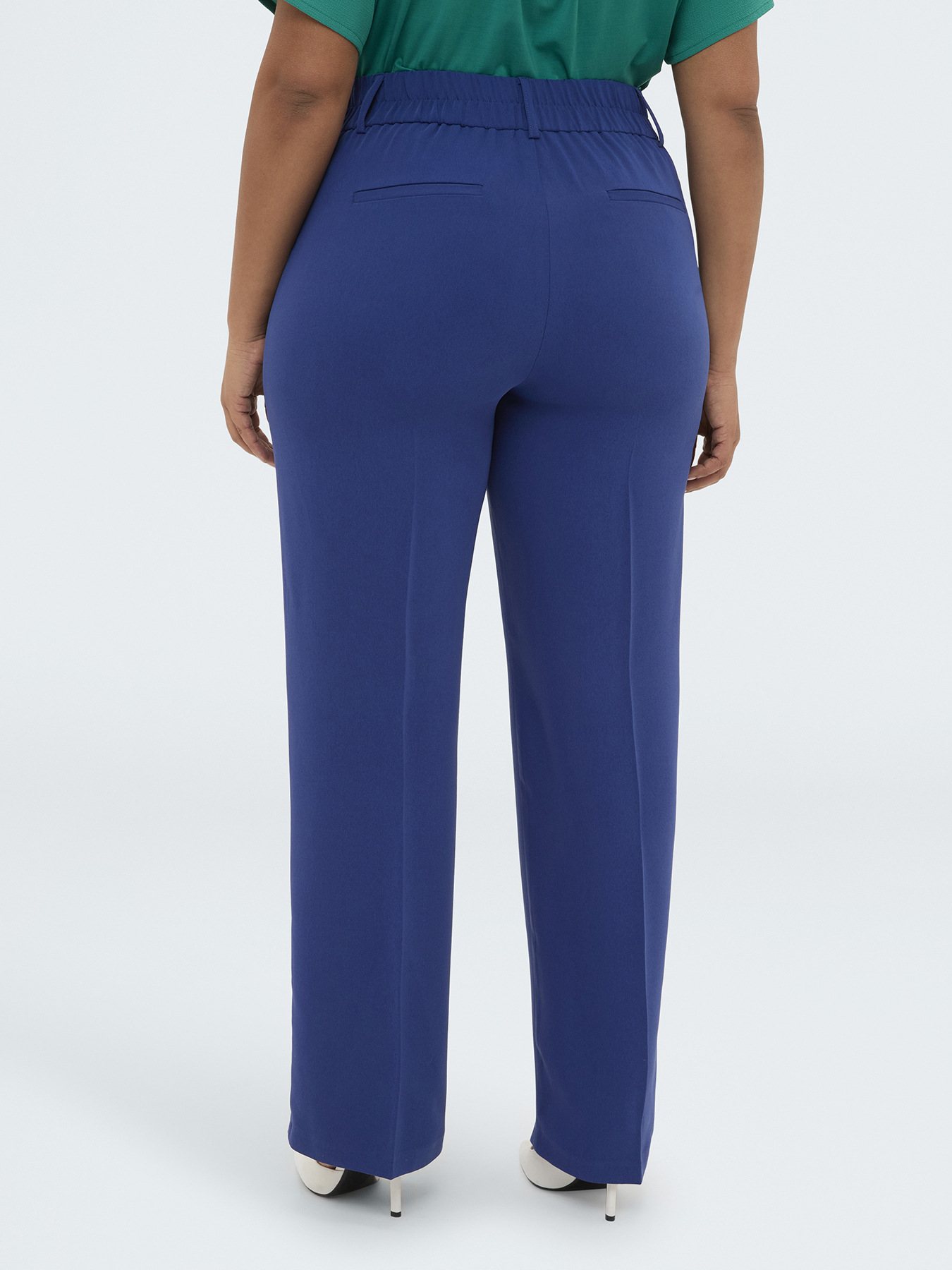 Pantalon Regular avec pli marqu&eacute; image number 1