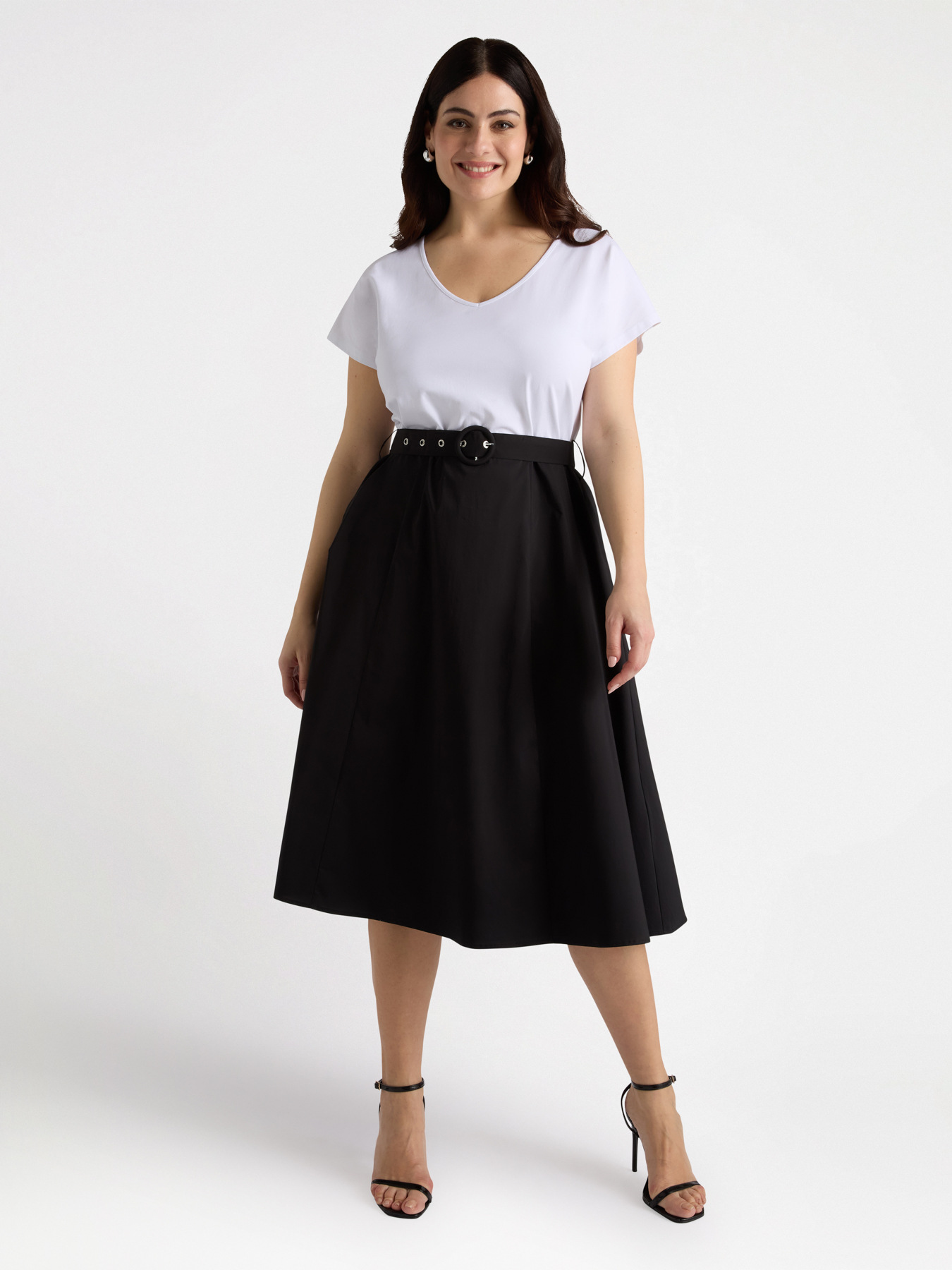 Black and white dual fabric dress image number 0