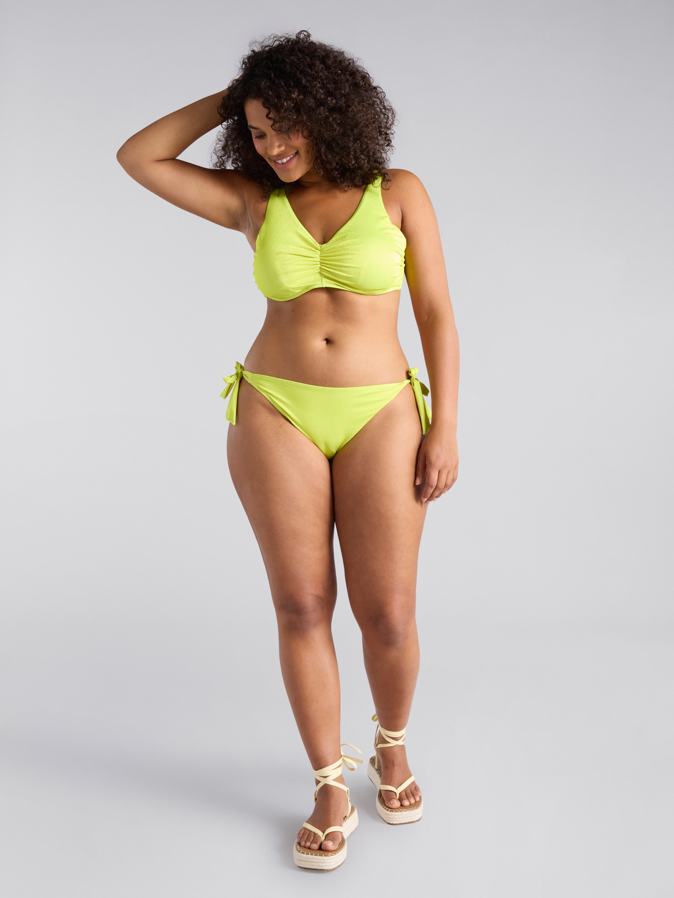 Bikini with bows image number 1