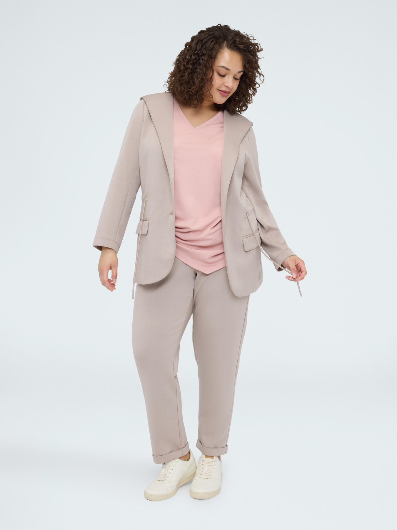 Scuba hoodie image number 4