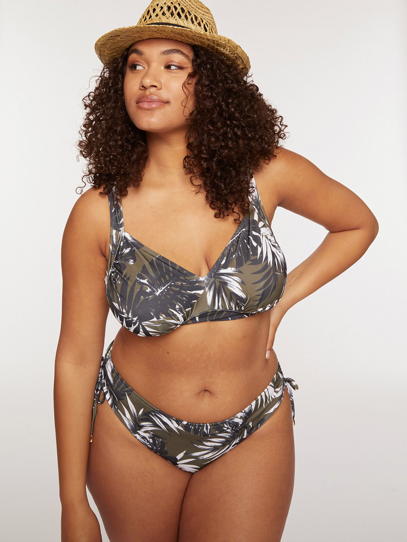 Foliage print bikini image number 2