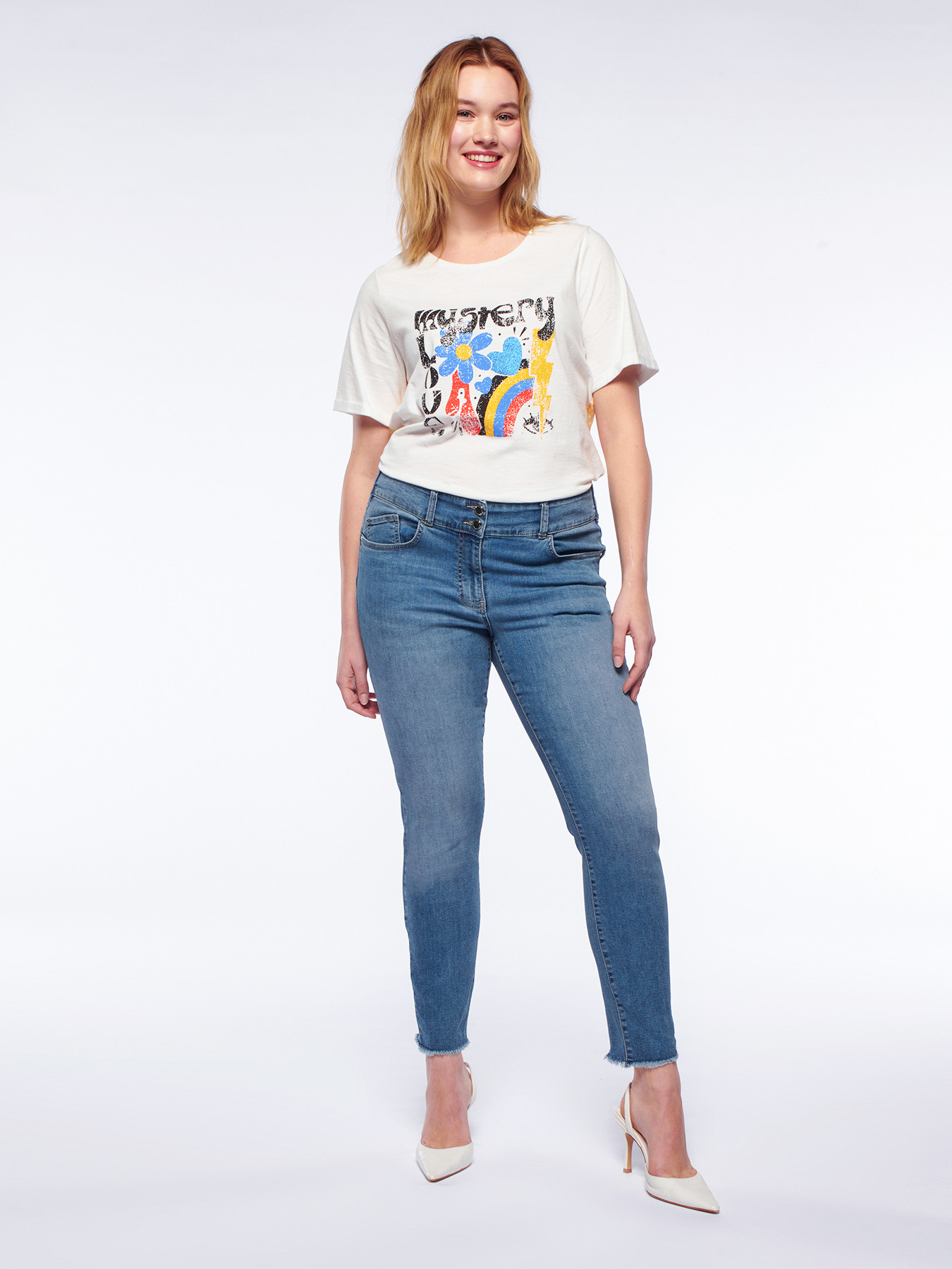 Jeans skinny Giada con frange al fondo image number 3