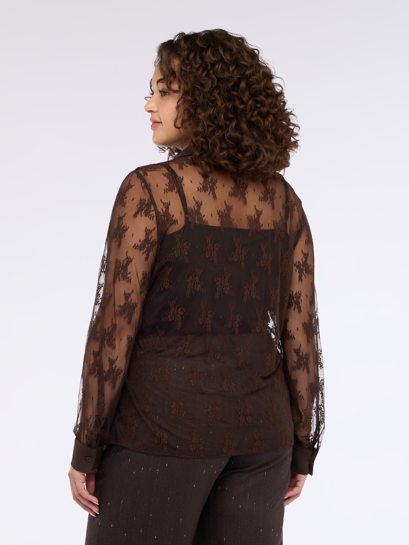 Camicia in pizzo con rouche sul davanti image number 2