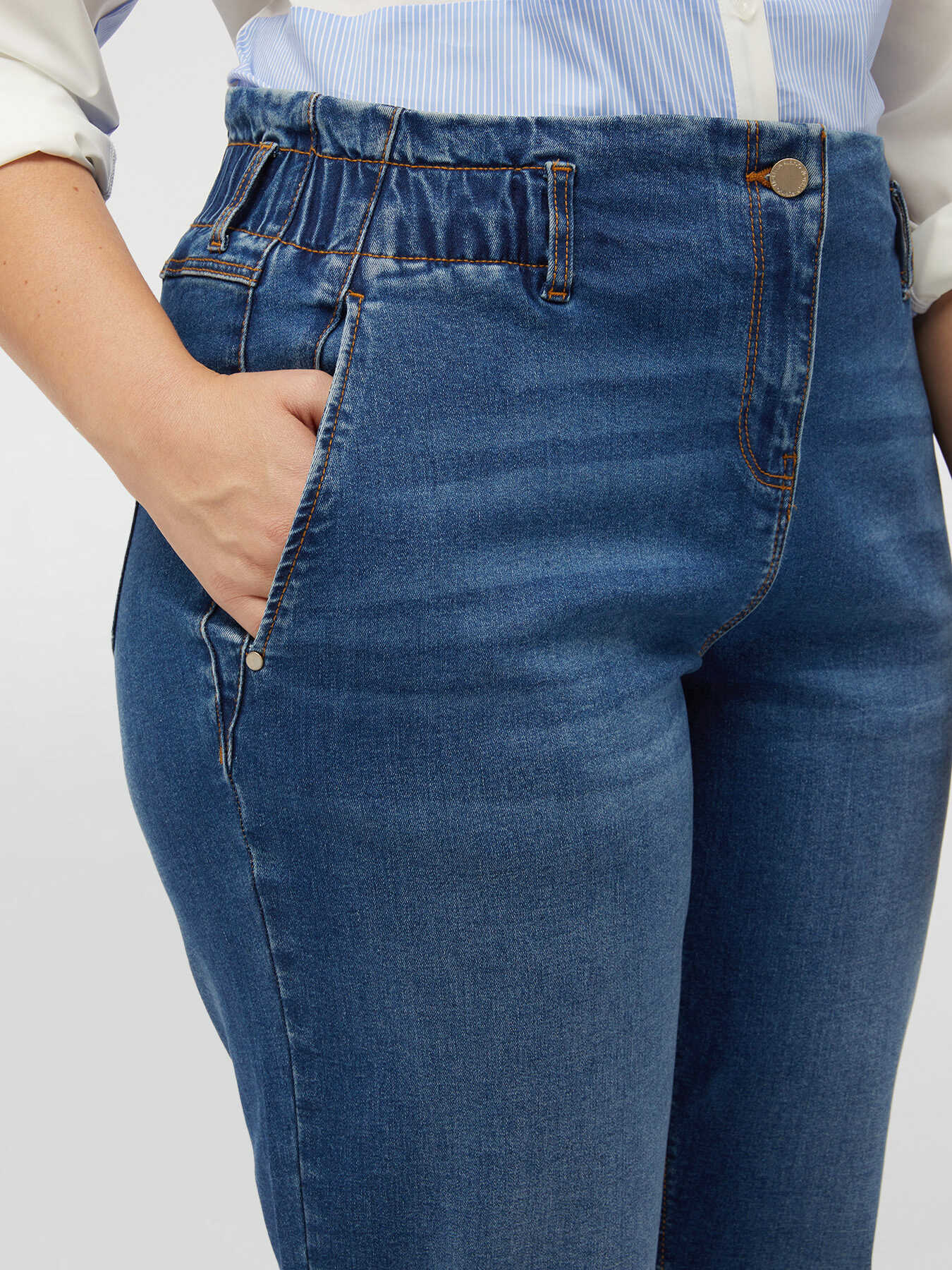 Vaqueros modelo balloon image number 3