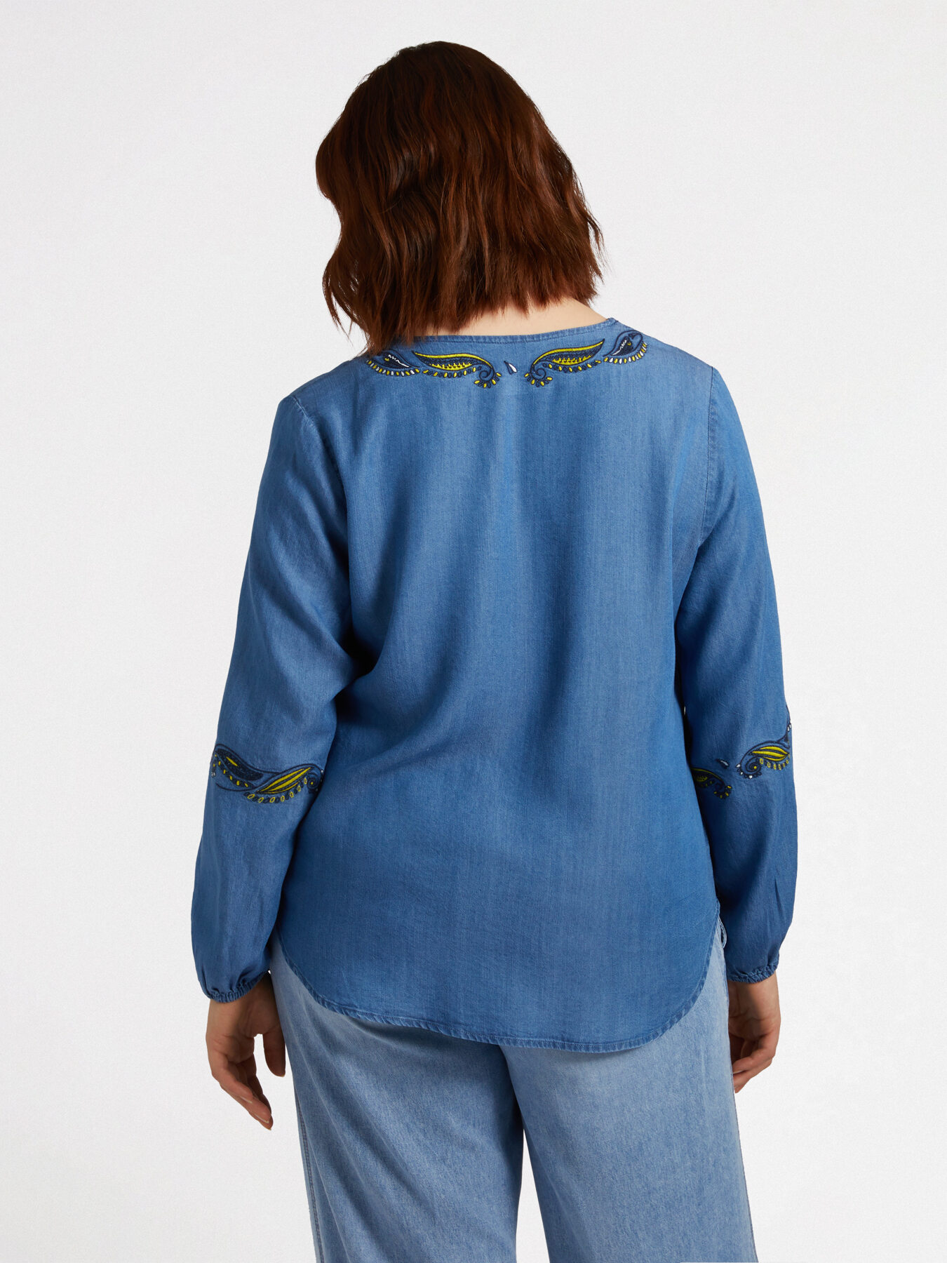 Blusa ricamata stile bandana con fibre in TENCEL&trade; image number 1