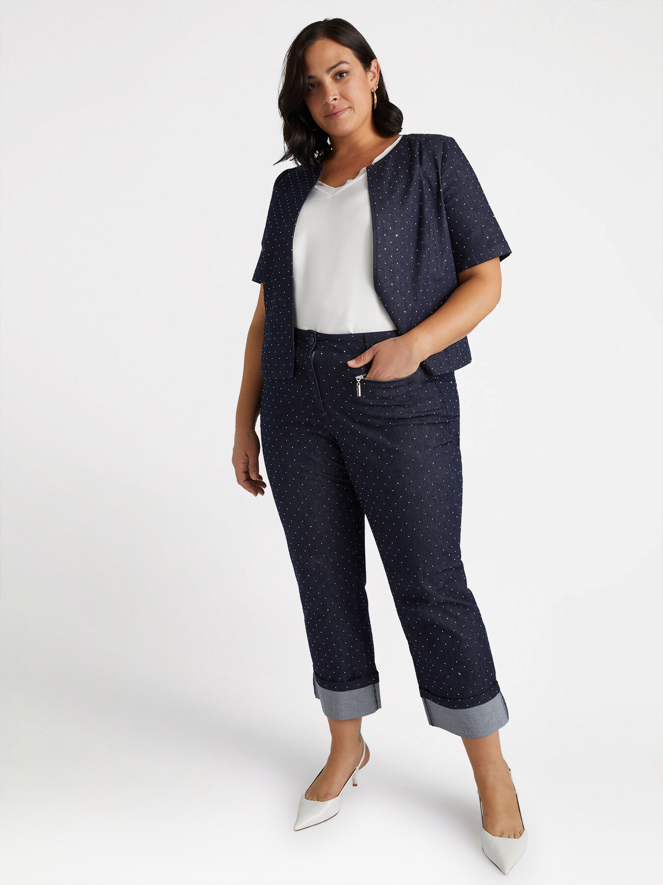 Cropped jeans with sparkles image number 0