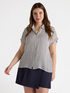 Satin shirt with polka dots image number 3