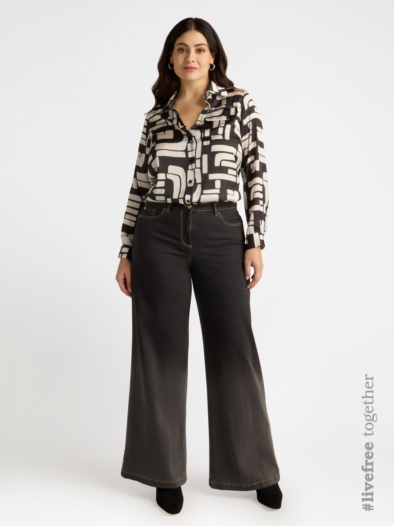 Jeans wide leg lavaggio nero image number 0