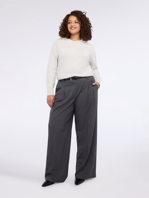 Maglia con cappuccio in misto viscosa