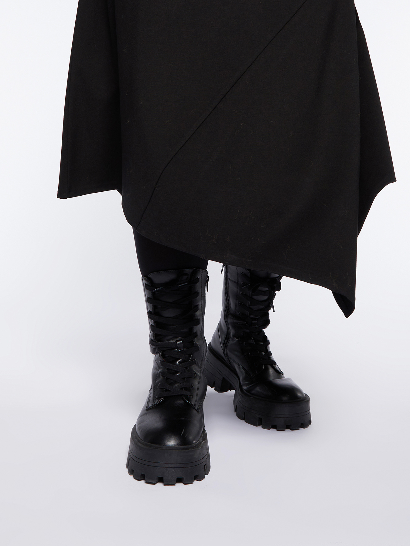 Gonna lunga asimmetrica in viscosa ECOVERO&trade; image number 3