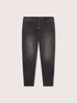 Barrel-Jeans mit Blumenstickerei und Perlen image number 4