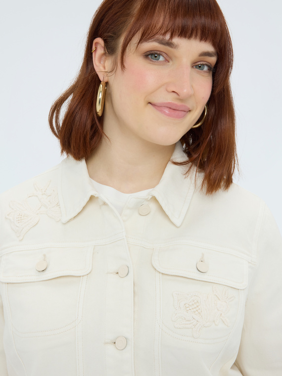 Chemise shacket avec broderies florales