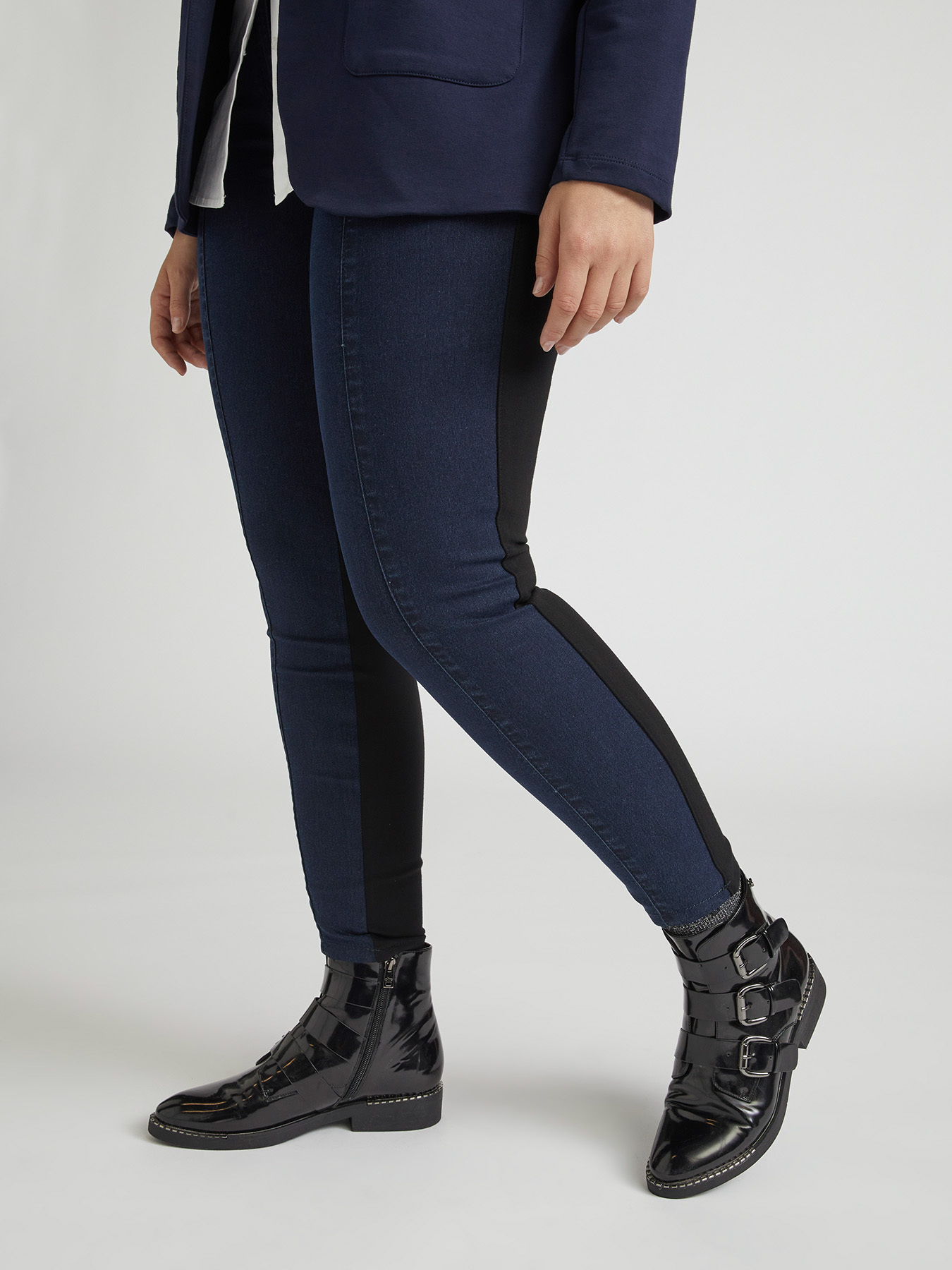 Jean skinny bi-mati&egrave;re image number 2