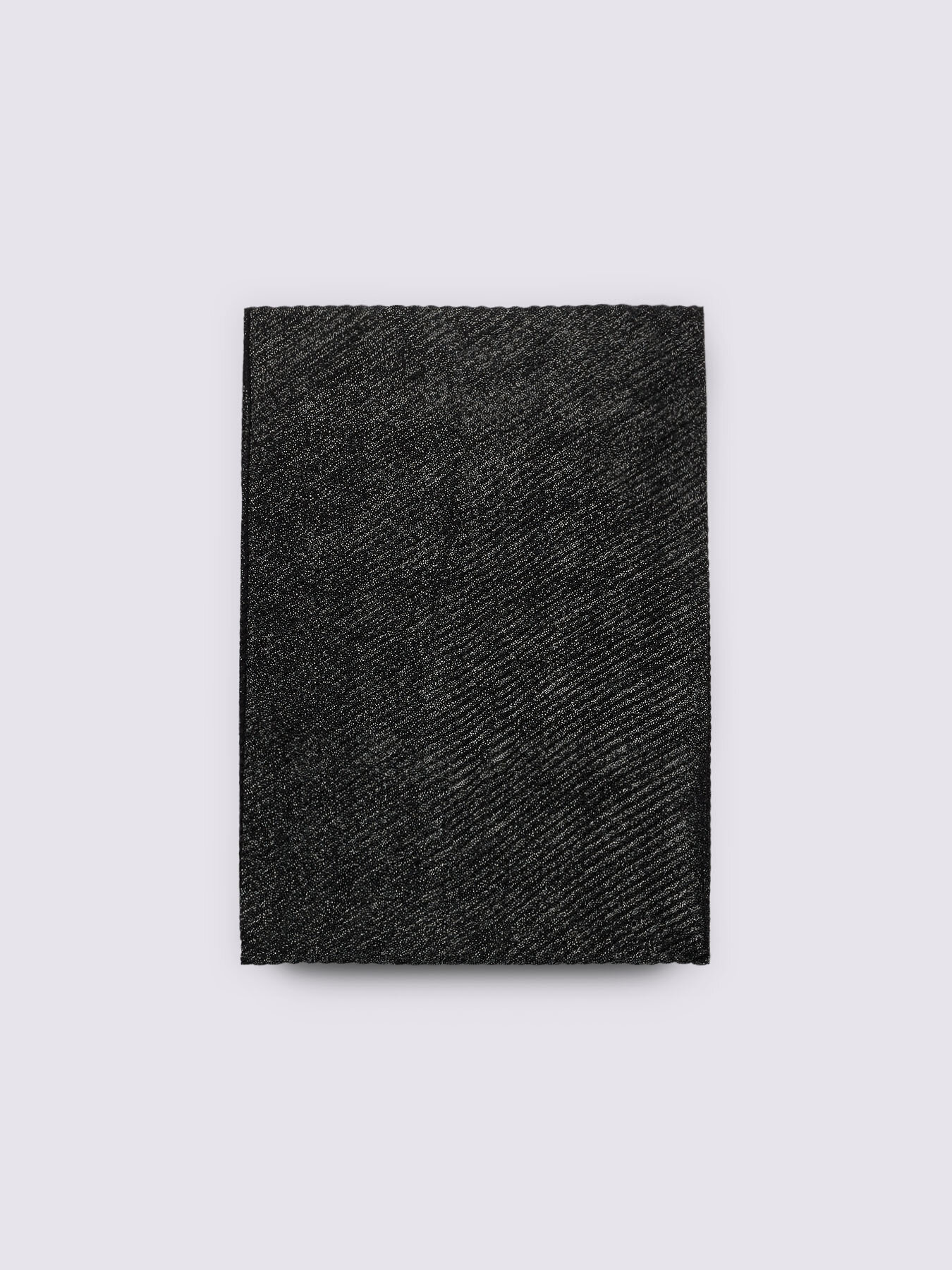 Foulard lungo effetto brillante image number 1