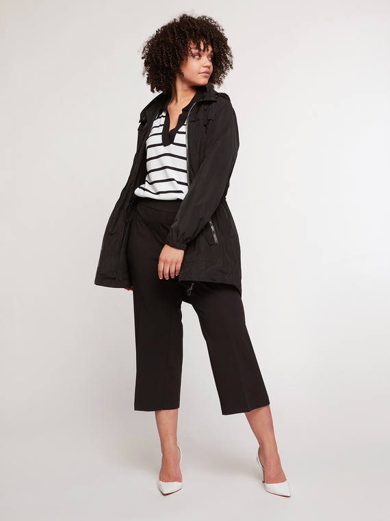 Fiorella Rubino Pantaloni cropped in tessuto scuba Donna