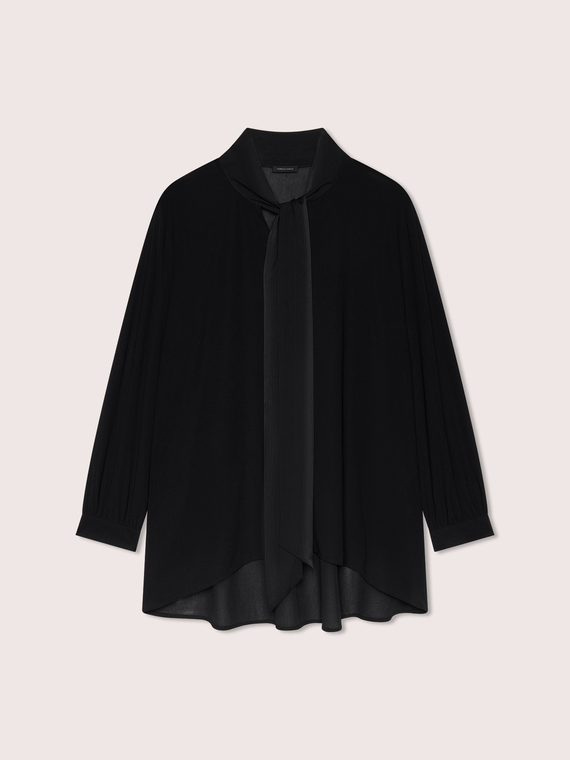 Blouse with bow
