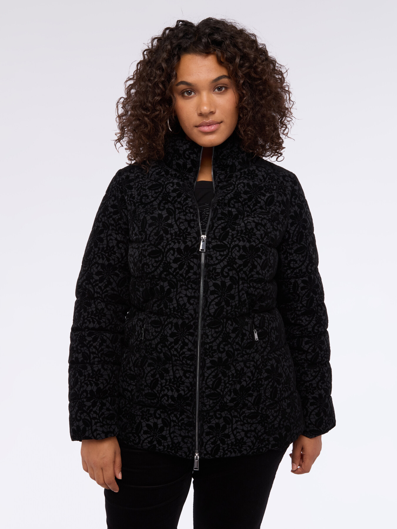 Lace-worked down jacket image number 2