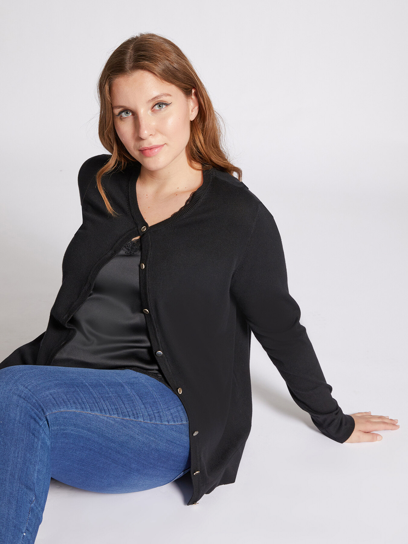 Cardigan con bottoni image number 2