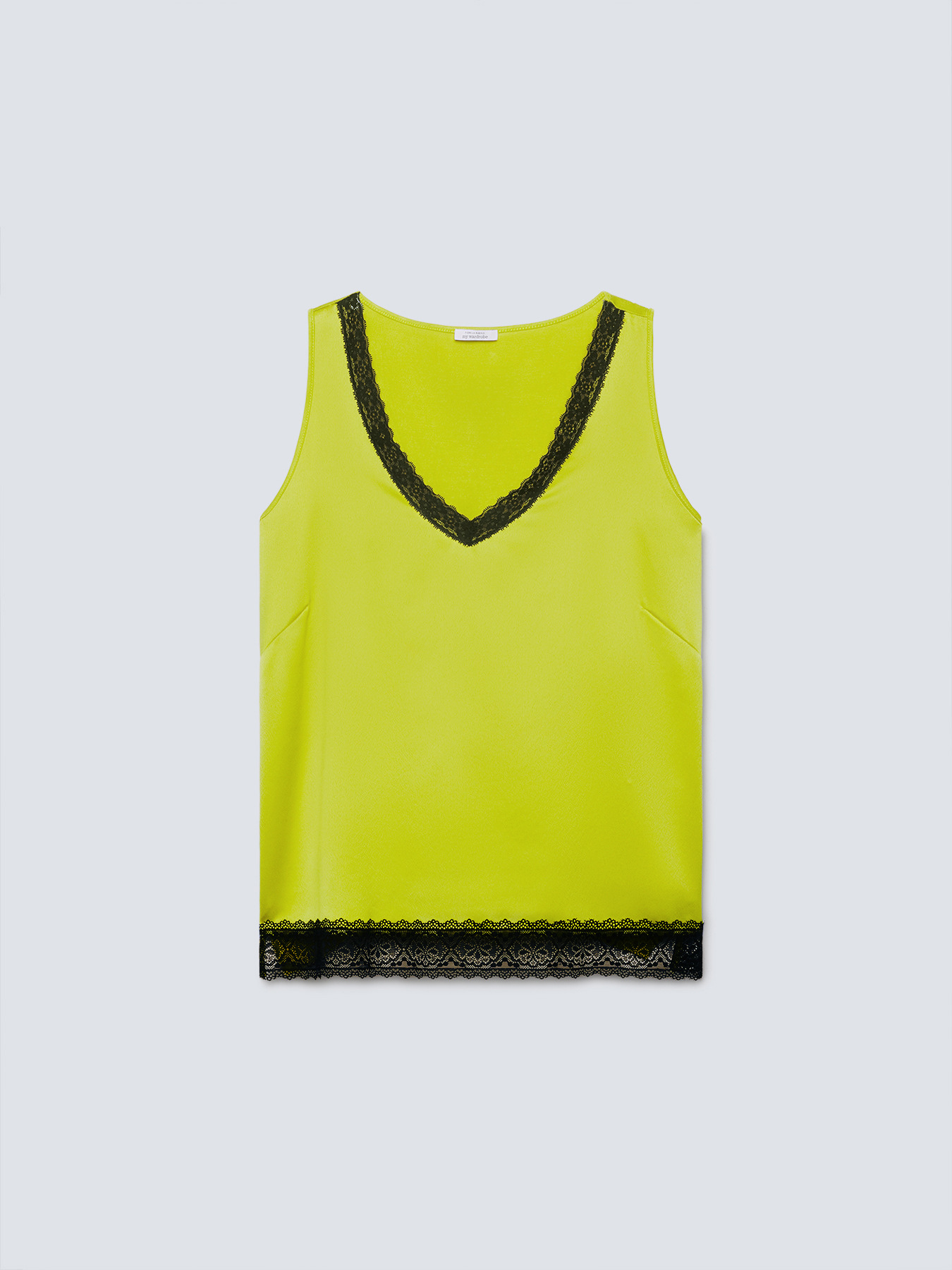 Top con encaje image number 4