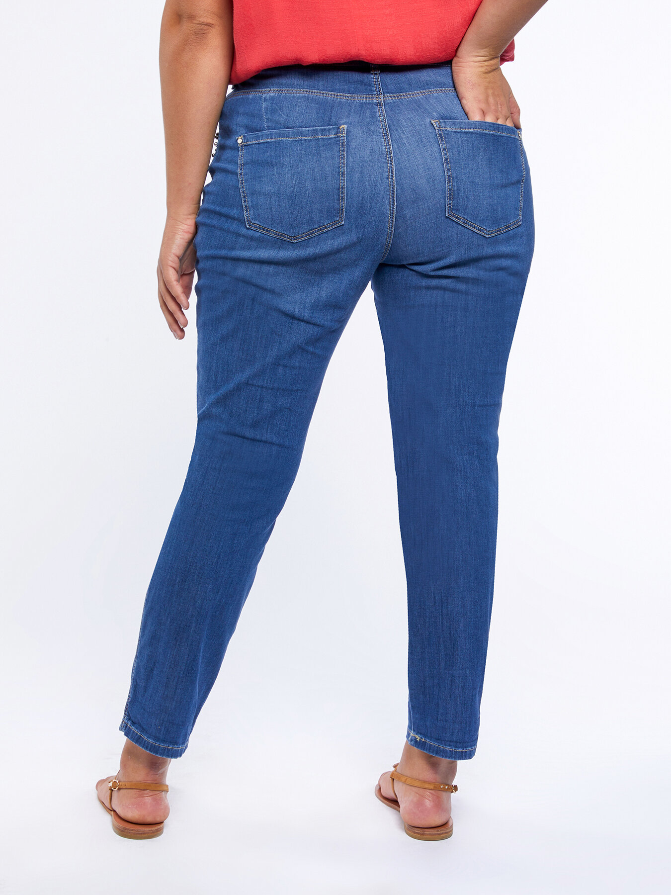 Jeans Slim Girlfit modello Zaffiro con ricami image number 2
