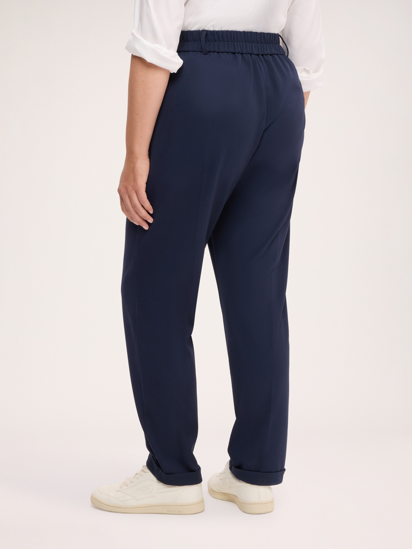 Jogginghose aus Milano-Strick image number 1