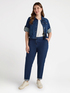 Giacca corta in denim leggero image number 2