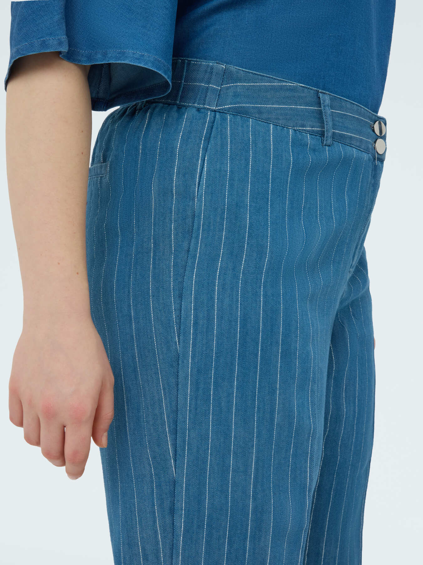 Pantaloni Wide Leg in tencel con gessatura in lurex image number 3
