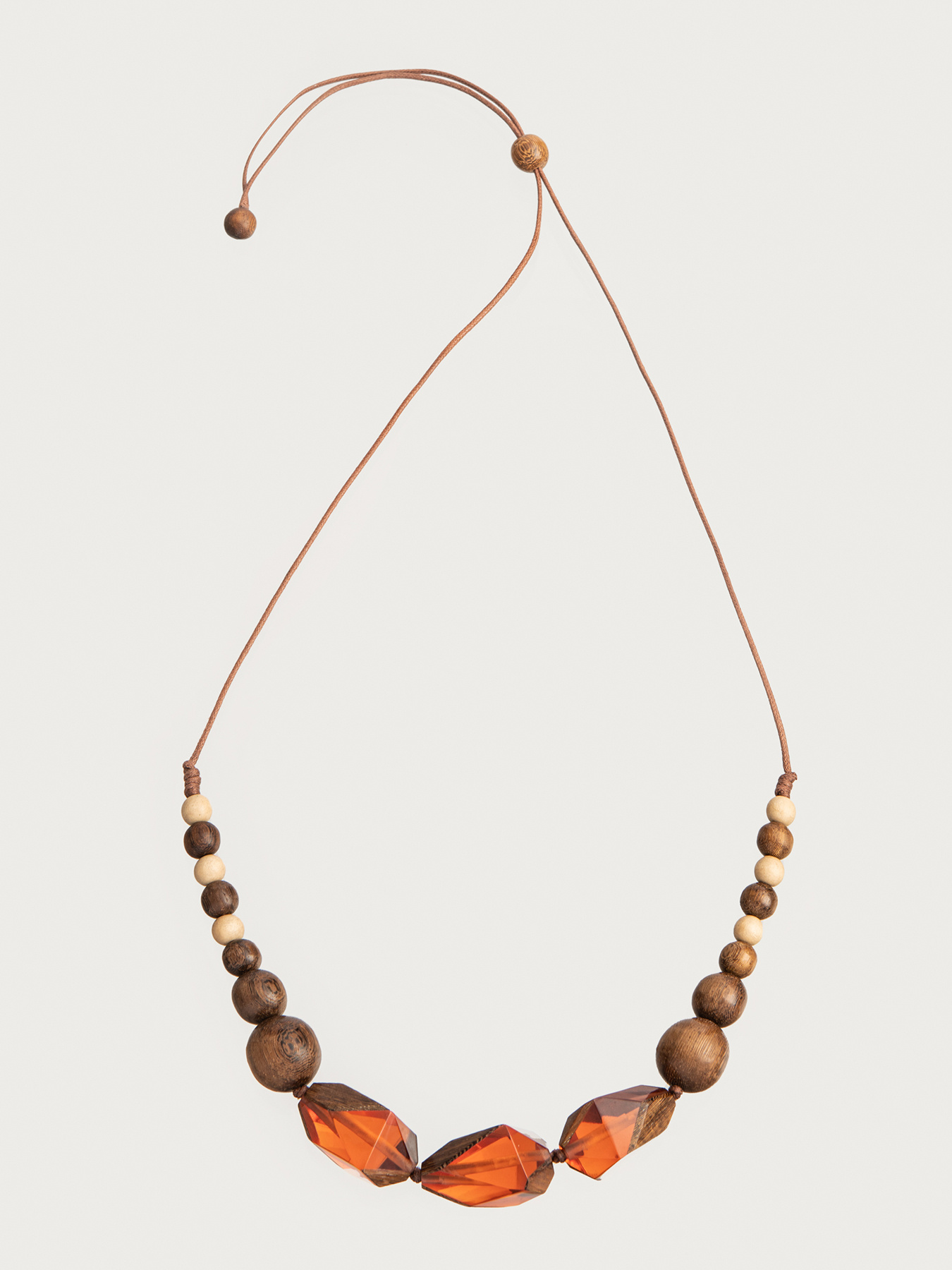 Collier avec pierres &agrave; facettes image number 1