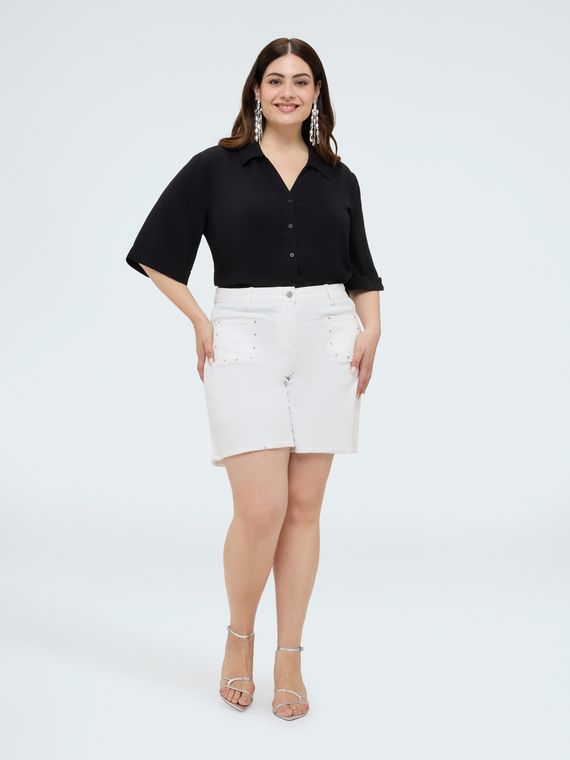 Shorts aus Baumwollmischung mit Nieten