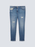 Jeans skinny con strappi e inserti stampati image number 4