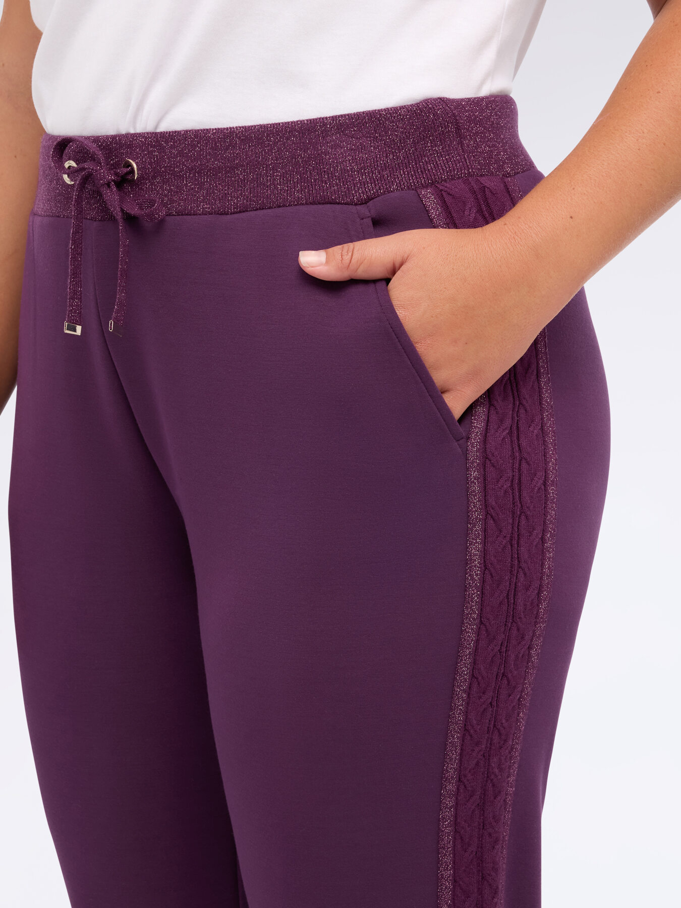 Pantalones Jogger en tejido scuba image number 3